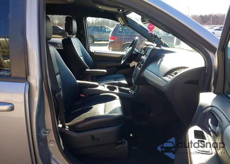 2018 Dodge Grand Caravan Gt из США, поврежденный, VIN 2C4RDGEG4JR240802